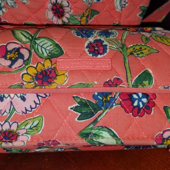 Vera  Bradley All in One Wallet and Crossbody - Picture 3 of 3